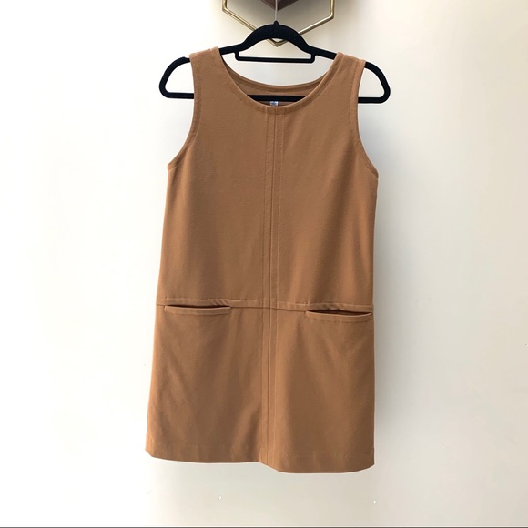 Uniqlo Dresses & Skirts - NWOT Uniqlo pocket shift dress tan brown medium